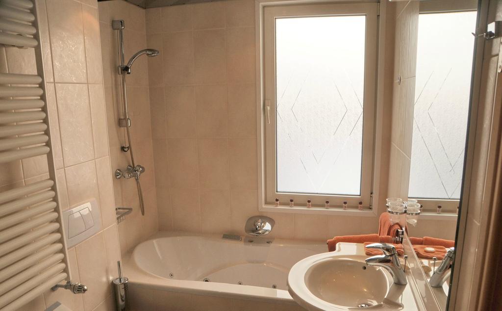 Hotel Het Galjoen Dronten Kültér fotó